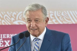 Advierte presidente López Obrador que no se tolera corrupción de nadie
