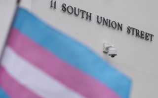 Misisipi aprueba ley para impedir que atletas transgénero compitan en equipos deportivos