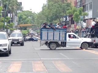 Autodefensas "El Machete" realizan bloqueo en Tuxtla Gutiérrez