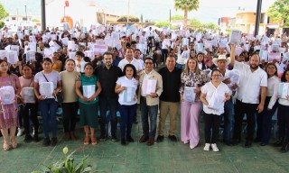 Con visión humanista, Gobierno de Chiapas fortalece la alfabetización con 30 mil kits educativos