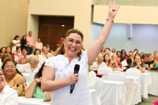 Adriana Grajales inicia capacitación "Mujer es Política 2024" desde Tampico, Tamaulipas